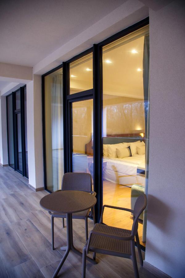 New Egreta Resort Dunavăţu de Jos Bagian luar foto
