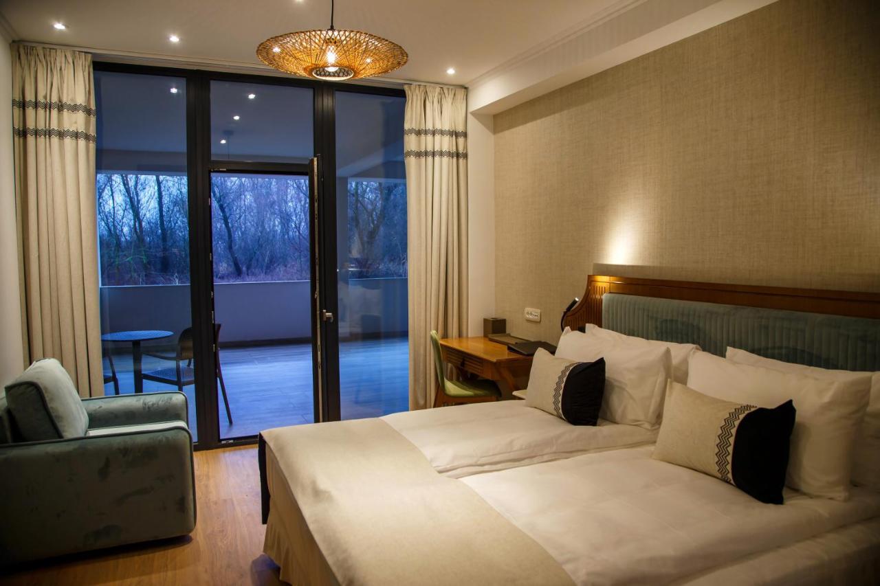 New Egreta Resort Dunavăţu de Jos Bagian luar foto