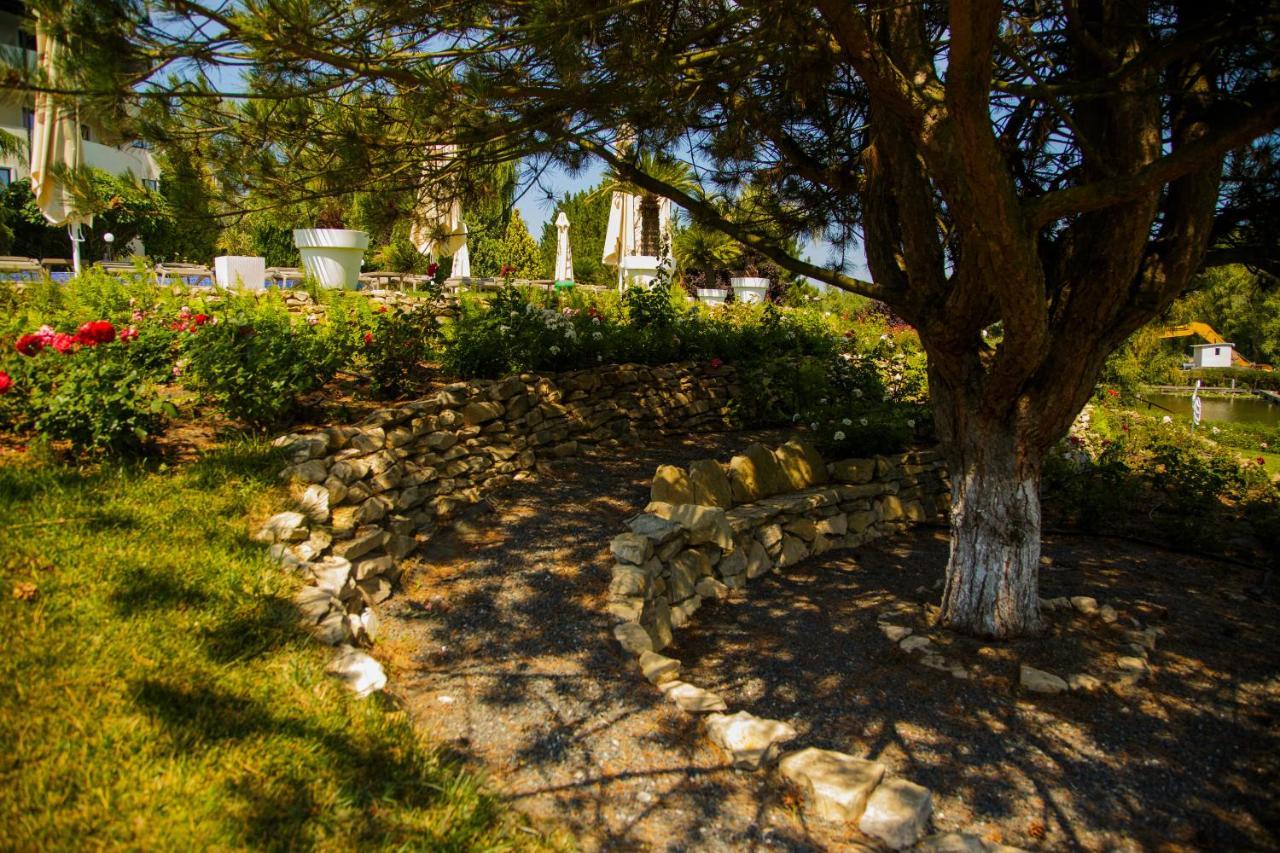 New Egreta Resort Dunavăţu de Jos Bagian luar foto